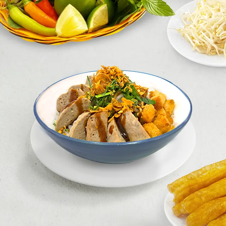 Hình ảnh Phở trộn bò viên