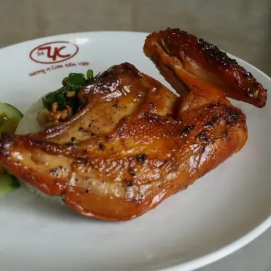 Hình ảnh Cơm Gà cánh nướng