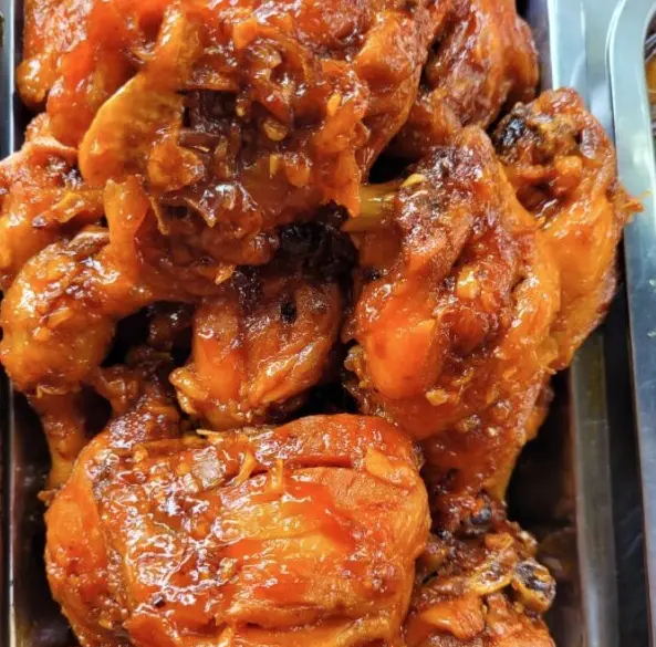 Hình ảnh Cơm đùi gà sốt