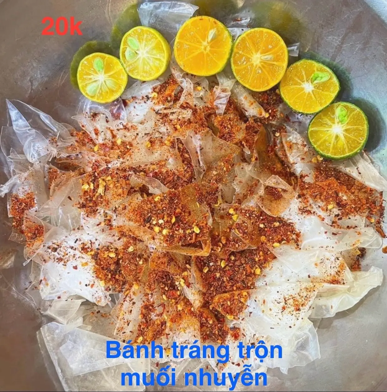 Hình ảnh Bánh tráng trộn muối nhuyễn trứng cút