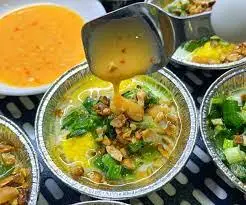 Hình ảnh Hàu nướng chén trứng cút mỡ hành