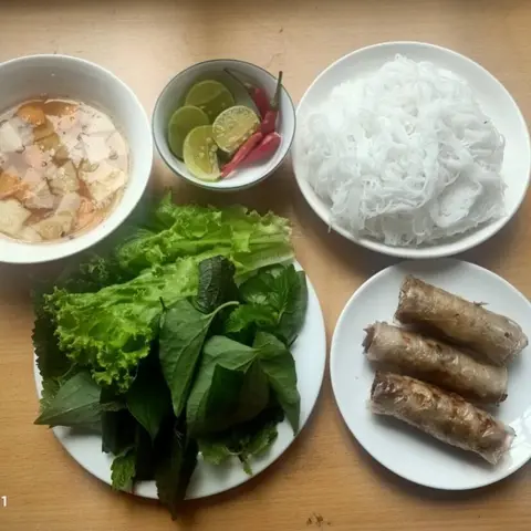 Hình ảnh Bún chả - nem rán