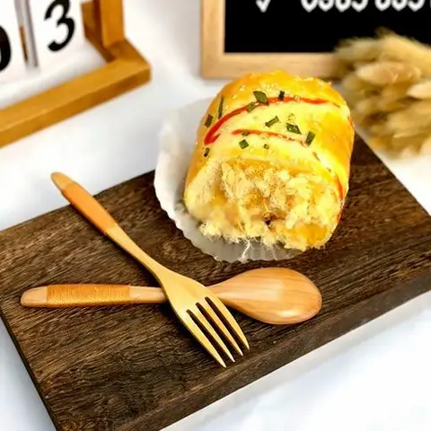 Hình ảnh Bánh mì cuộn chà bông