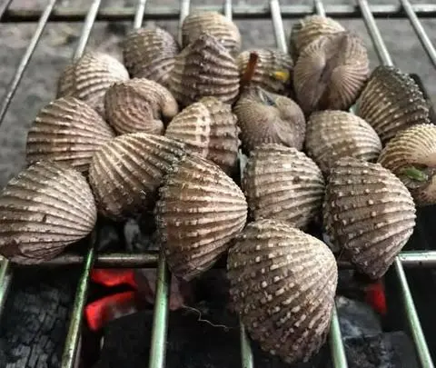 Hình ảnh Sò huyết nướng mọi