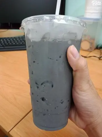 Hình ảnh Trà sữa olong than tre
