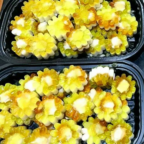Hình ảnh Rau câu sơn thuỷ nhân flan 400g