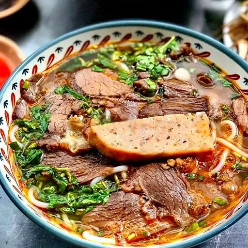 Hình ảnh Bún bò bò viên
