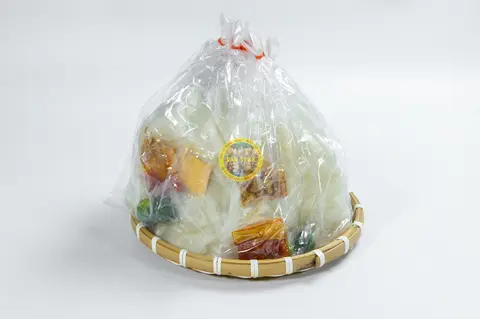 Hình ảnh Bánh tráng ớt rim mật ong