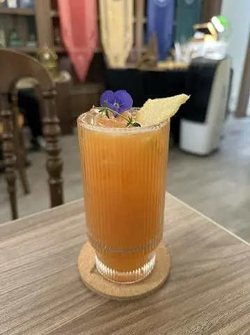 Hình ảnh Nước ép bưởi cà rốt thơm táo - không đường