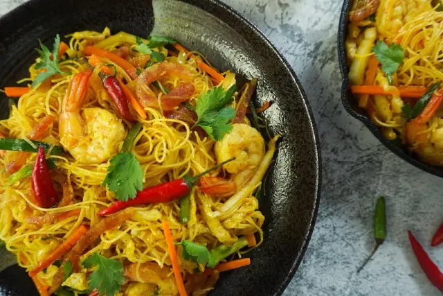 Hình ảnh Bún gạo xào Singapore