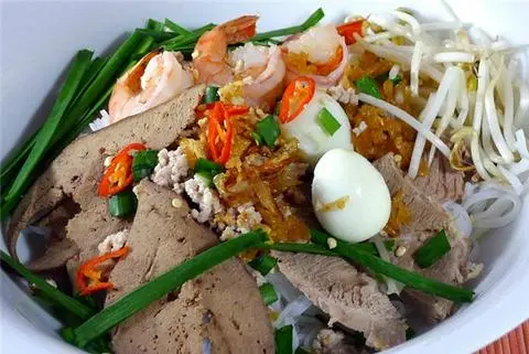 Hình ảnh Hủ tiếu tim heo