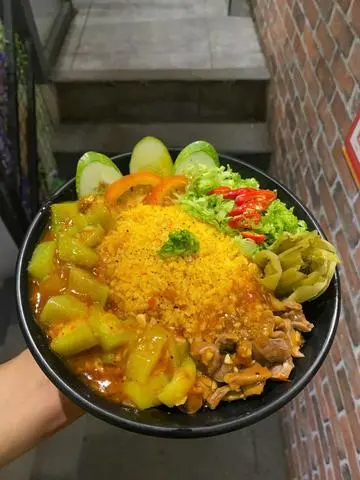Hình ảnh Cơm chiên mề gà xào mướp