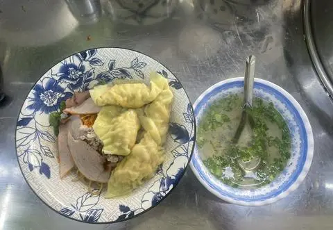 Hình ảnh Mì khô sủi cảo