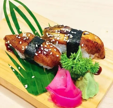 Hình ảnh Nigiri lươn nhật nướng