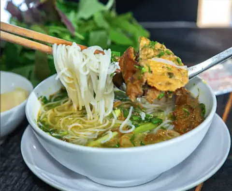 Hình ảnh Bún cá rô đồng 