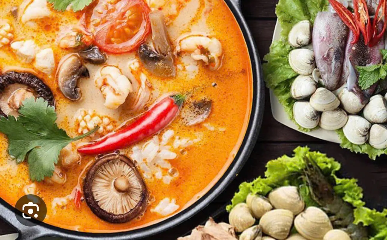 Hình ảnh Set lẩu thái tomyum 2 người tặng kèm 1 đĩa bò tươi