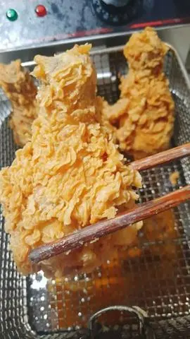 Hình ảnh Đùi gà rán coca