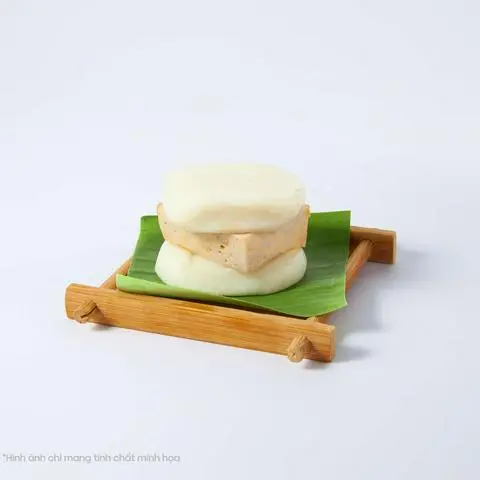 Hình ảnh Bánh dày kẹp chả lụa
