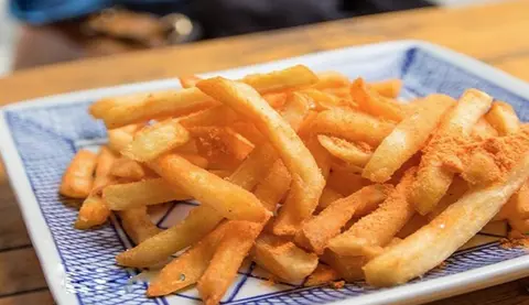 Hình ảnh Khoai tây chiên lắc phô mai