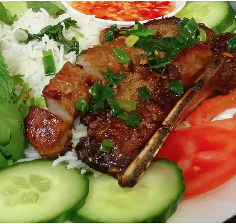 Hình ảnh Cơm sườn nạc