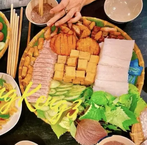Hình ảnh Combo tá lả 3 người