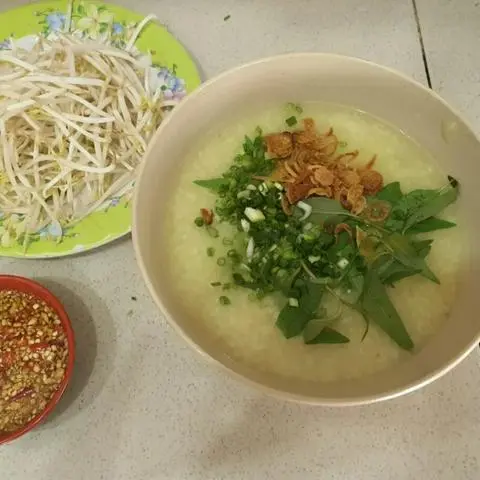 Hình ảnh Cháo hạt sen không thịt