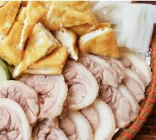 Hình ảnh Bún đậu thịt luộc