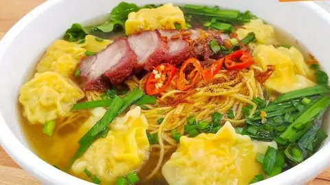 Hình ảnh Mì hoành thánh xá xíu