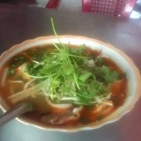 Hình ảnh Bánh canh tô thường