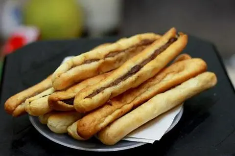 Hình ảnh Bánh mì que