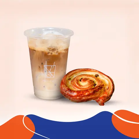 Hình ảnh Combo 3: Raisin Roll + Café đặc trưng