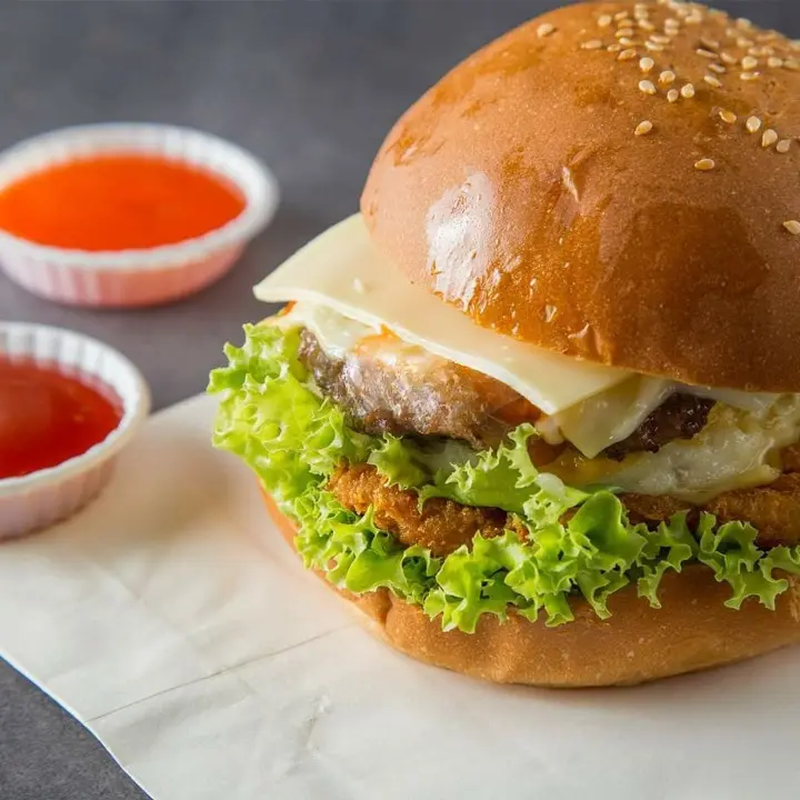 Hình ảnh Burger Bò 2 Tầng Trứng 2 Phô Mai