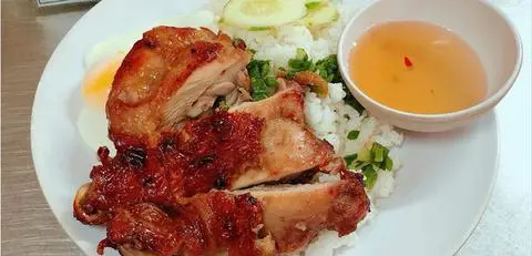 Hình ảnh Cơm gà nướng