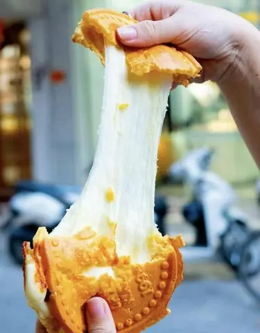 Hình ảnh Bánh đồng xu phô mai kéo sợi