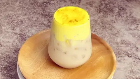 Hình ảnh Lục trà sữa kem trứng