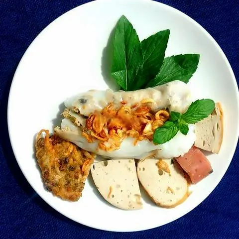 Hình ảnh Bánh cuốn thịt đầy đủ