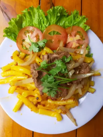 Hình ảnh Nui xào bò