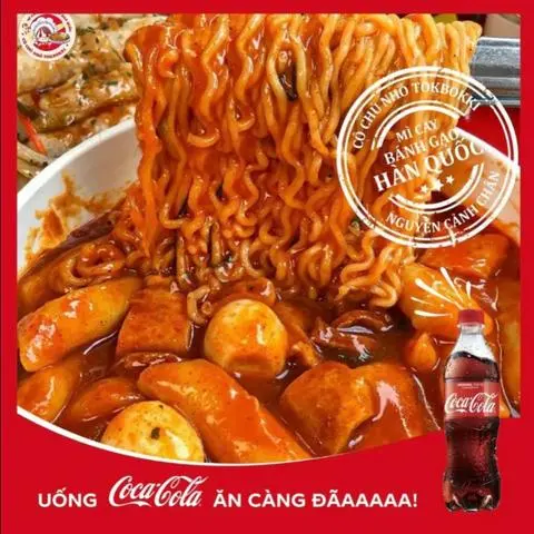 Hình ảnh Combo mì cay tokbokki truyền thống - size khổng lồ - 4 chai coca