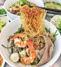 Hình ảnh Hủ tiếu mì khô