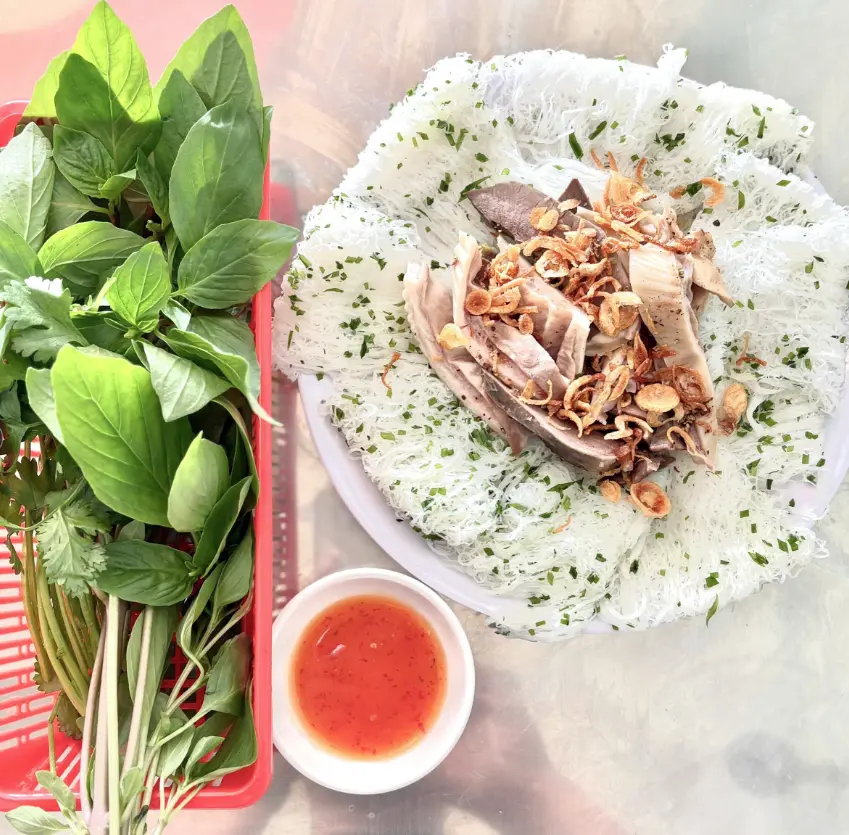 Hình ảnh Bánh hỏi Cháo  lòng  Bình Định