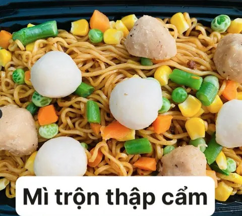 Hình ảnh Mì trộn thập cẩm