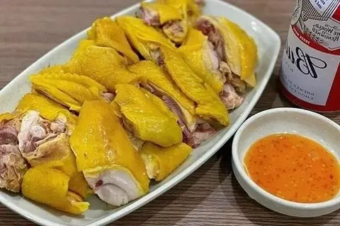 Hình ảnh Gà ủ muối - 1/2 con