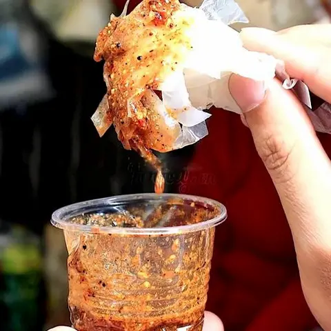 Hình ảnh Bánh tráng chấm - 5 trứng cút
