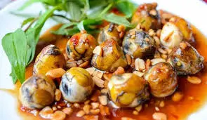Hình ảnh Trứng cút lộn xào me