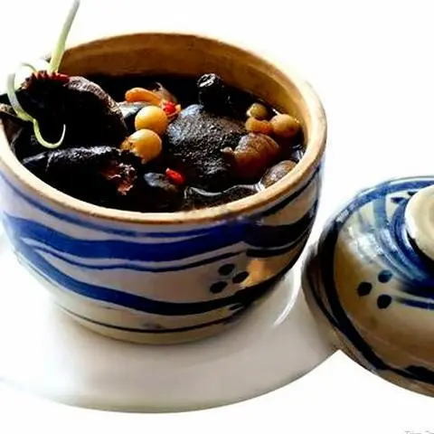 Hình ảnh Mì gà ác tiềm thuốc Bắc