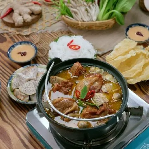 Hình ảnh Lẩu vịt nấu chao