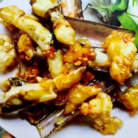 Hình ảnh Ốc móng tay xào tỏi