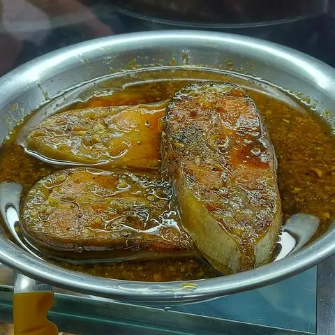 Hình ảnh Cơm cá hú kho