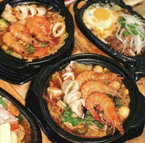 Hình ảnh Mỳ cay hải sản