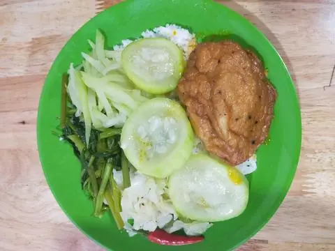 Hình ảnh Cơm chả cá chay